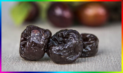 DRIED PLUMS - runes contain high amounts of neochlorogenic and chlorogenic acids